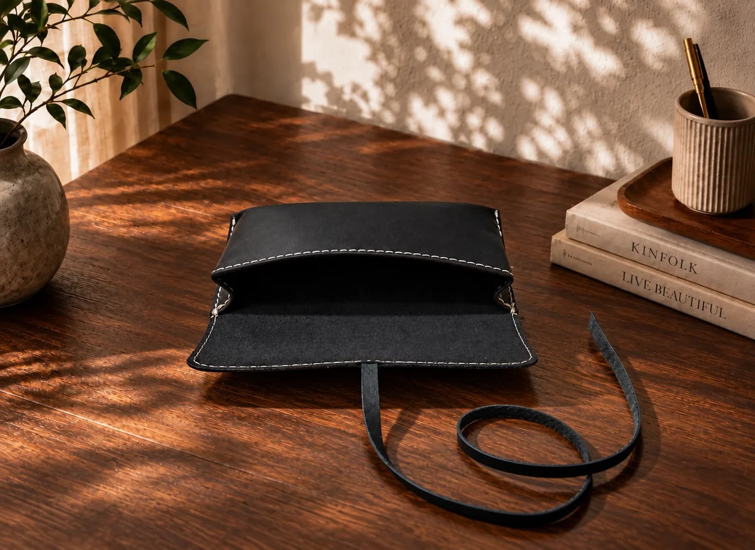 Saye Leather Glasses Case